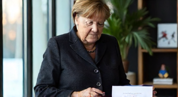 Ein Politiker der Wintersportförderung (9/10)